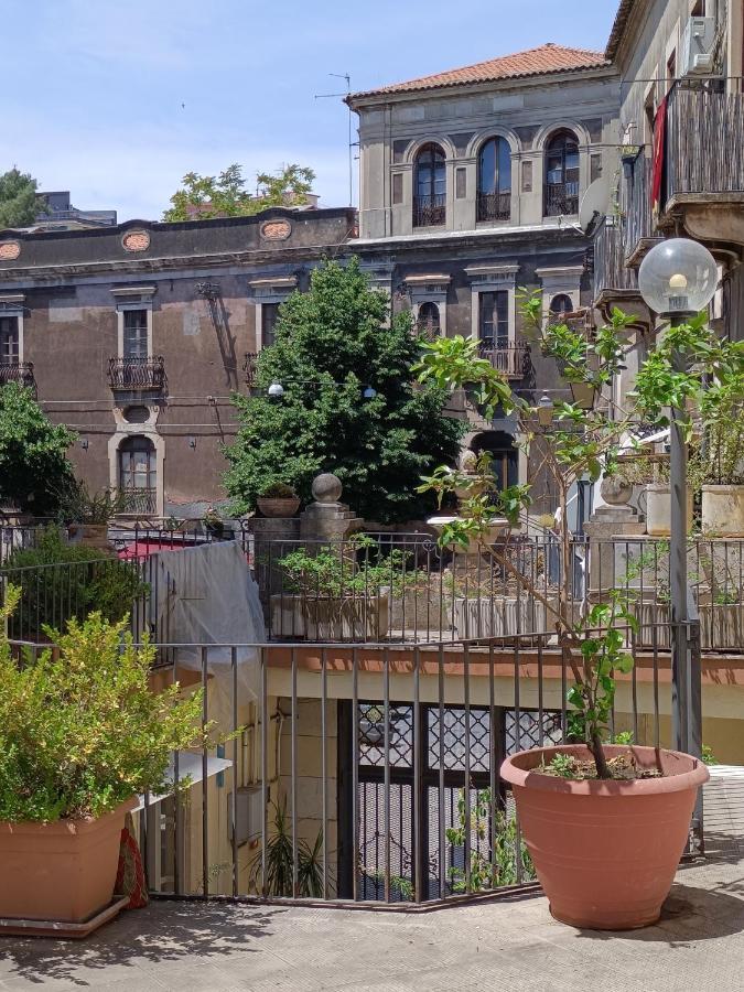 Residenza La Vecchia Cattedrale Catania Eksteriør billede